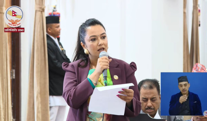 सीमा सम्बन्धी प्रधानमन्त्रीको अभिव्यक्तिमा संसदमै स्पष्टिकरण दिन सांसद खुस्बुको माग