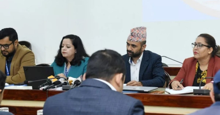 चाडपर्वमा स्वास्थ्यदेखि यातायातसम्मका सेवा नरोक्न सरकारको निर्देशन