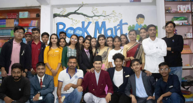 पोखरामा पुस्तक समीक्षा प्रतियोगिता तथा पुस्तक प्रदर्शनी हुने