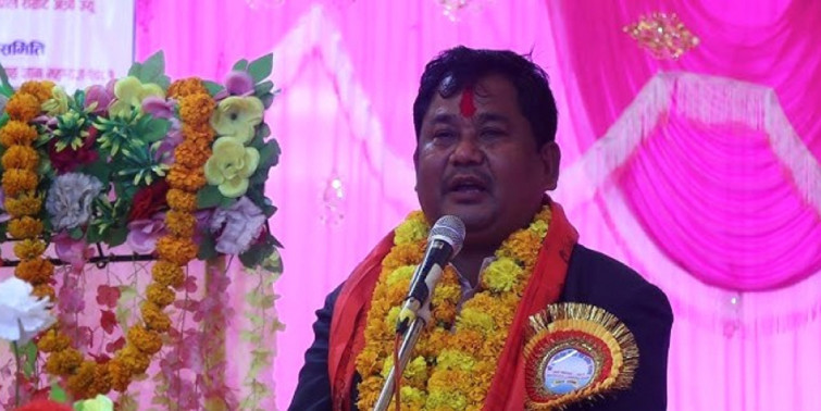 सुदूरपश्चिमको वन मन्त्रीमा रामेश्वर चौधरी नियुक्त, शपथ रोक्न प्रदेश प्रमुखसँग गुहार