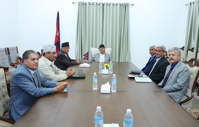 टीआरसीमाथि छलफल गर्न शीर्ष नेताहरू सिंहदरबारमा