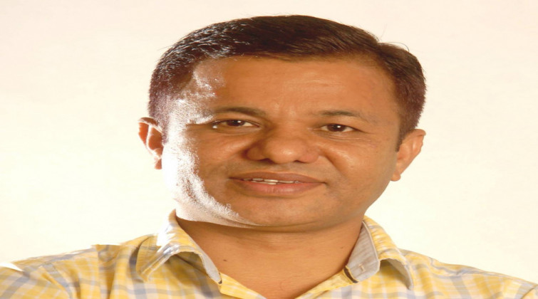 डडेल्धुरा काँग्रेसका पूर्व सभापति मल्ल पार्टीबाट निष्कासित