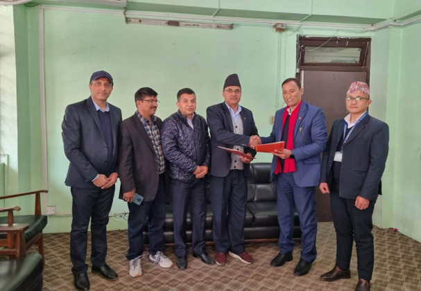 आधुनिक सडक वत्ती जडान गर्न महानगर र प्राधिकरणबीच सम्झौता 