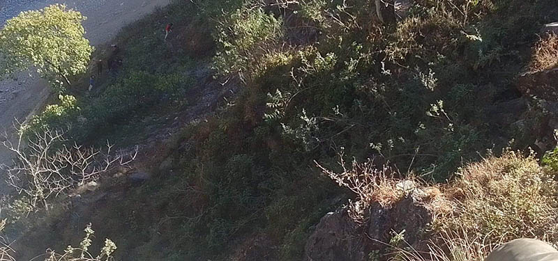 दार्चुलामा भीरबाट खसेर २ जनाको मृत्यु
