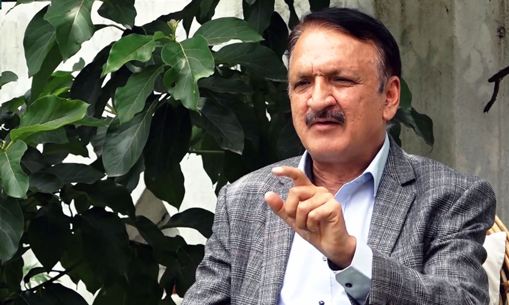 झुटो कुरालाई सत्य बनाउन खोजियो : महत