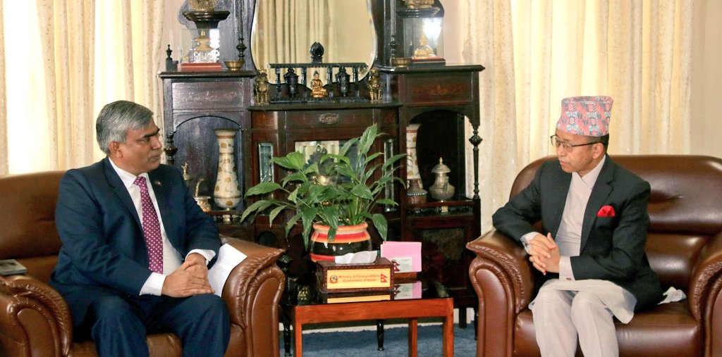 परराष्ट्र सचिव राई र बंगलादेशी राजदूत रहमानबीच शिष्टाचार भेटवार्ता