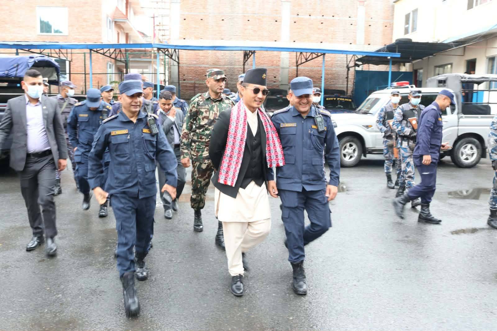 कानुन कार्यान्वयनमा दह्रोसँग उभिन गृहमन्त्रीको निर्देशन