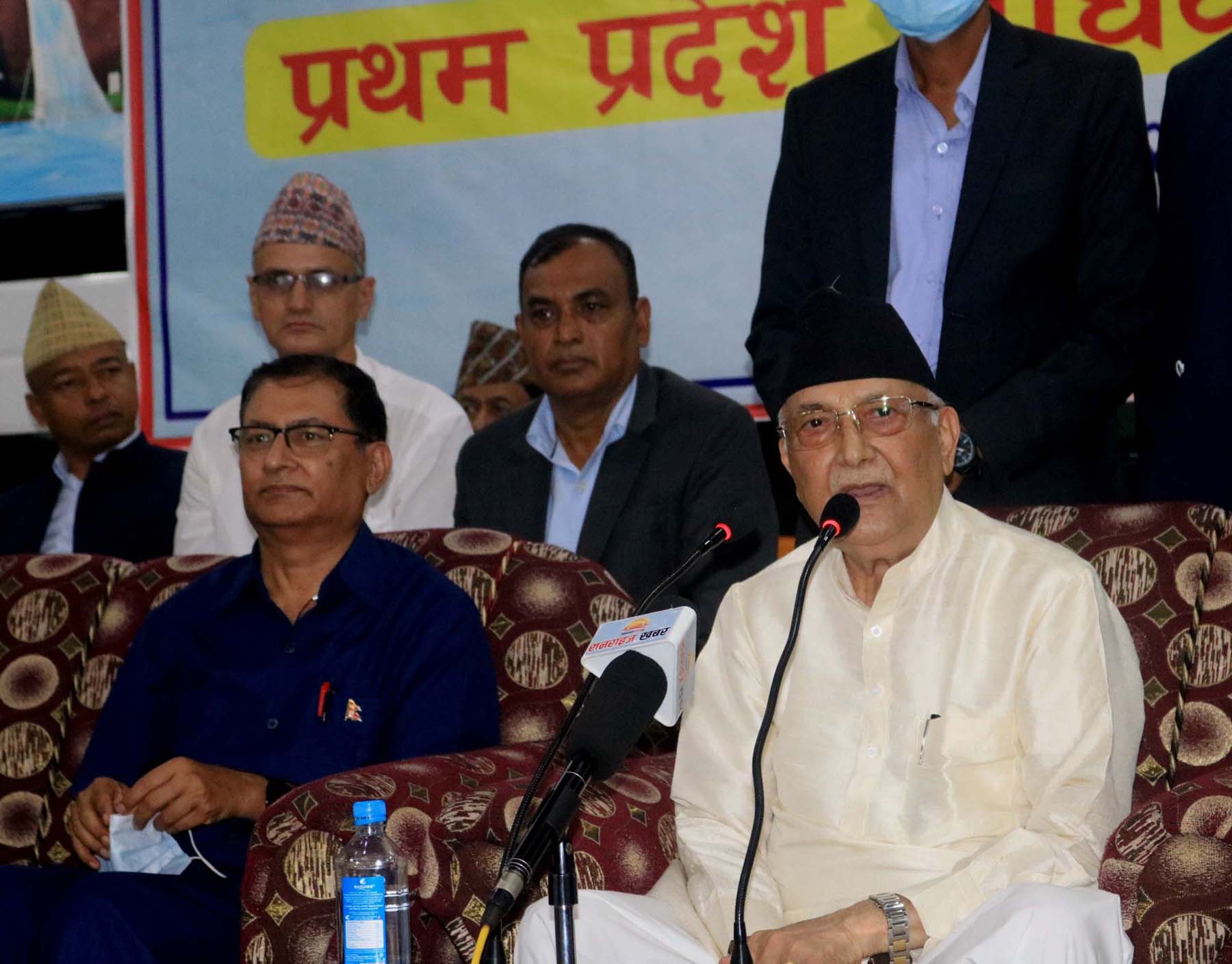 सबैले देश बनाउने संकल्प गर्नुपर्छ : अध्यक्ष ओली