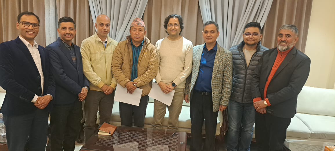 सरकार र दुर्गा प्रसाईंका प्रतिनिधिबीच वार्ता, आन्दोलन स्थगित 