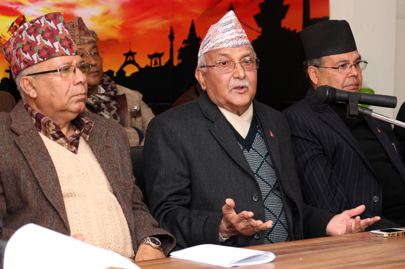 सकियो एमाले एक रहने सम्भावना ! आइतबार राजीनामा दिँदै माधव–झलनाथ समुहका सांसद