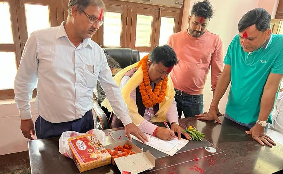 काँग्रेस बाराका नवनिर्वाचित सभापतिले सम्हाले कार्यभार