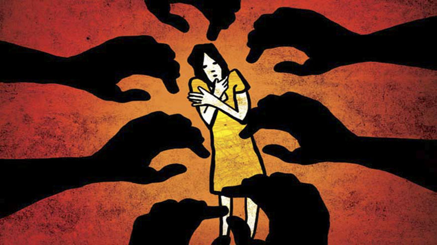 काम खोज्न सुर्खेतबाट काठमाडौं आएकी महिलालाई विदेश जान लागेका ८ युवकले गरे बलात्कार