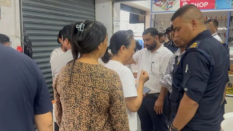 नेपालीको नाममा दर्ता पसलमा चिनियाँ नागरिकको व्यापार, अनुगमनपछि पक्राउ