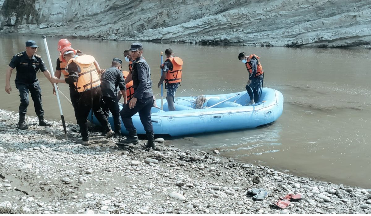 बागमती नदीमा बेपत्ता भएका व्यक्तिको शव तीन दिनपछि फेला