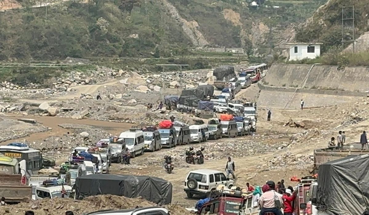 मर्मतपछि बिपी राजमार्ग पुन: सञ्चालनमा