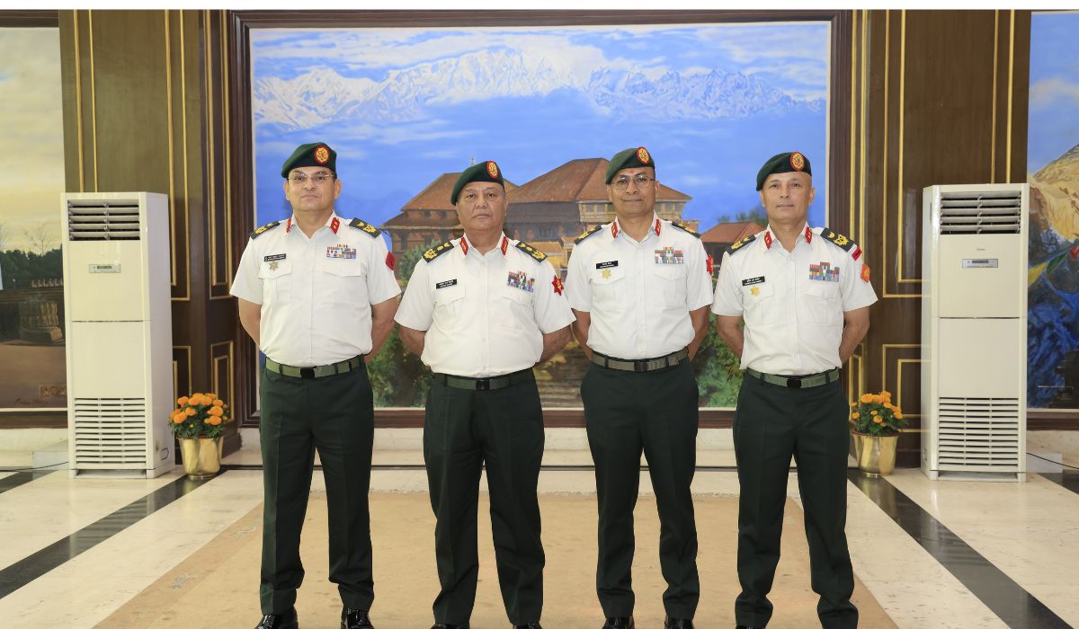 प्रधान सेनापतिद्वारा उपरथी दज्र्यानी चिन्ह प्रदान