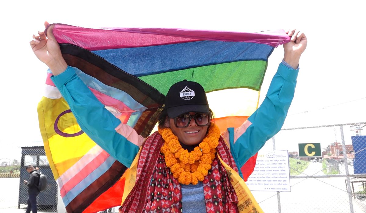 सगरमाथा आरोहण गर्ने पहिलो ट्रान्स महिला निलम पौडेल काठमाडौँ फर्किइन्
