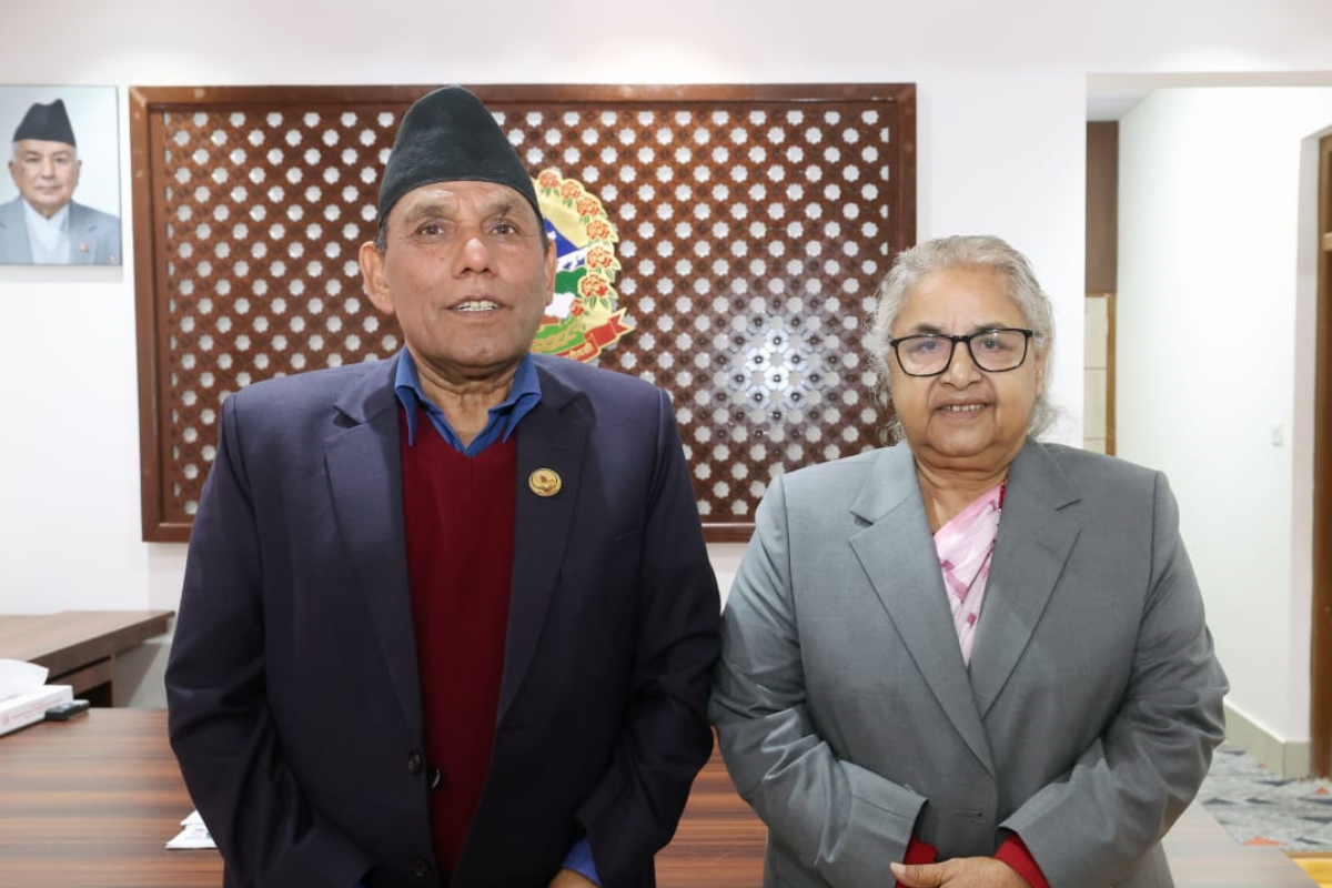 प्रधानमन्त्री कार्की र राष्ट्रिय सभाका अध्यक्ष दाहालबीच शिष्टाचार भेट