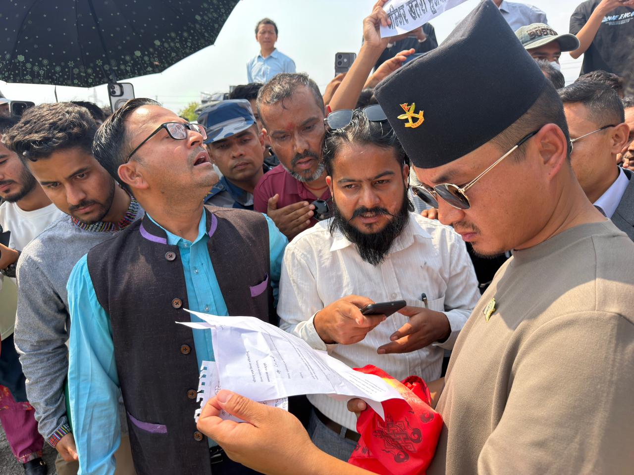 नवलपुरमा दूषित पानीले गैँडाको मृत्यु भएको विषयमा गृहमन्त्रीेलाई ध्यानाकर्षण