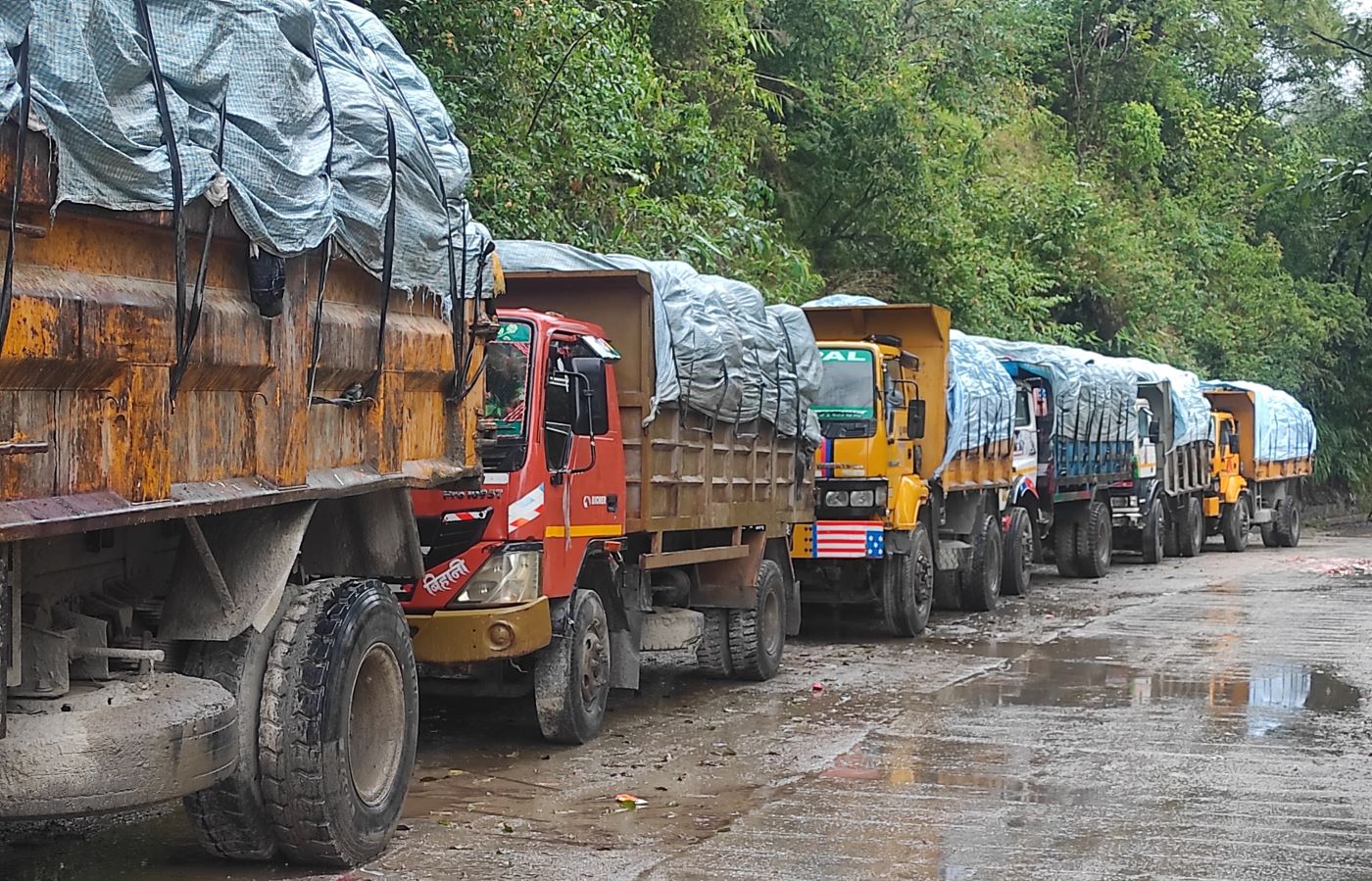 बञ्चरेडाँडामा फोहोर फाल्ने विषयमा जुट्यो सहमति