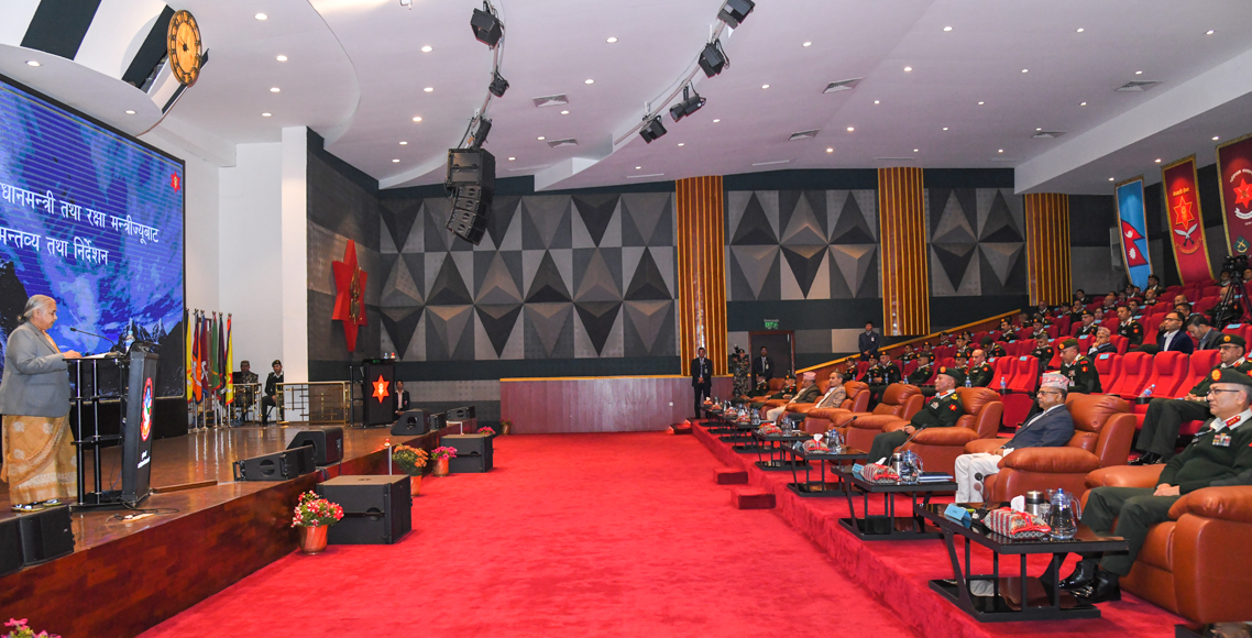 चुनावमा एक जनापनि घाइते नहुनेगरी खटिन सेनालाई प्रधानमन्त्रीको निर्देशन