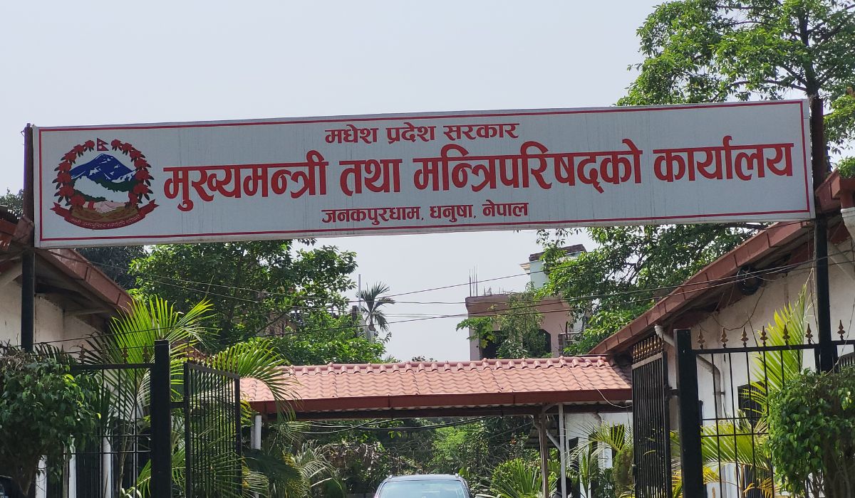 मधेशमा तीन दलीय गठबन्धन यथावत् रहने