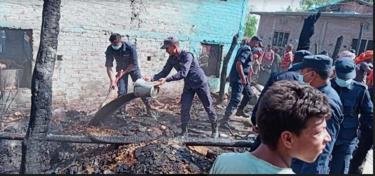 उदयपुरमा आगलागीमा हुँदा एक जनाको मृत्यु,७ घर जलेर नष्ट