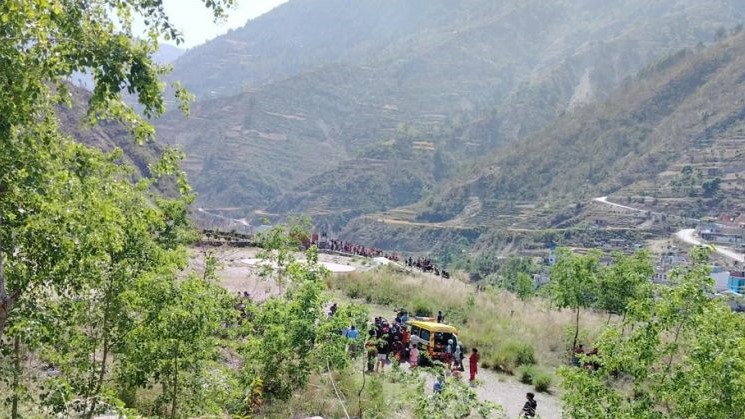 जाजरकोटमा ग्यास लिक भई आगलागी हुदा ३ जना घाइते, सेनाको हेलिकोप्टरबाट उद्धार