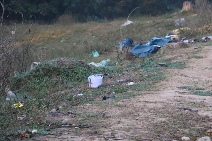 उम्मेदवारको घरनजिक भेटियो शंकास्पद वस्तु 