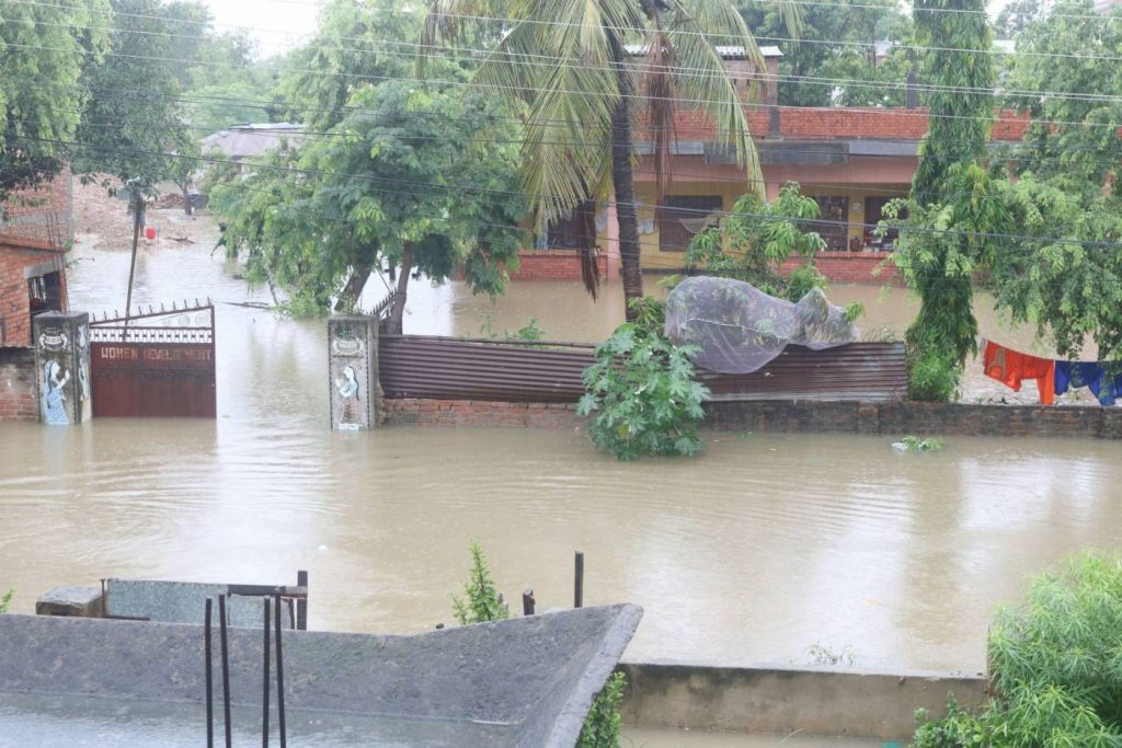 अविरल वर्षाका कारण जनकपुरधाम जलमग्न
