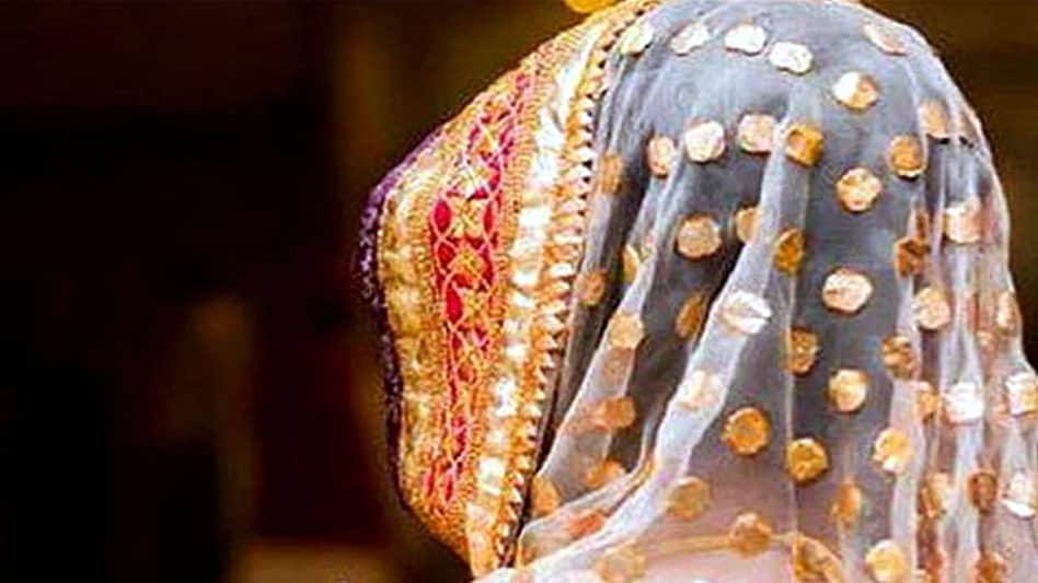 केटाको परिवारलाई निद्राको औषधी खुवाएर युवतीले गरगहना र पैसा लुटिन्