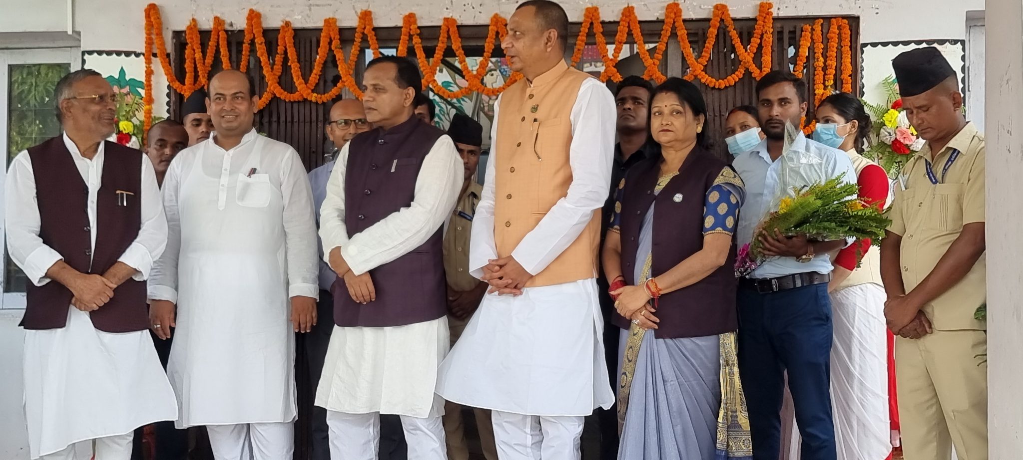 मधेस सरकारको ‘जम्बो टोली’को यूरोप भ्रमण किन भयो रद्द ? 