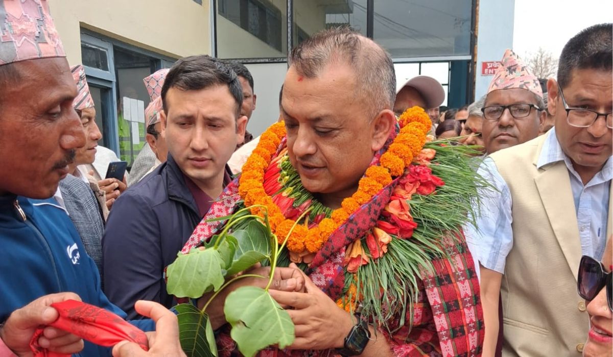 सुर्खेतमा कांग्रेसको प्रदेशस्तरीय भेला सुरु, गगन थापाद्वारा उद्घाटन