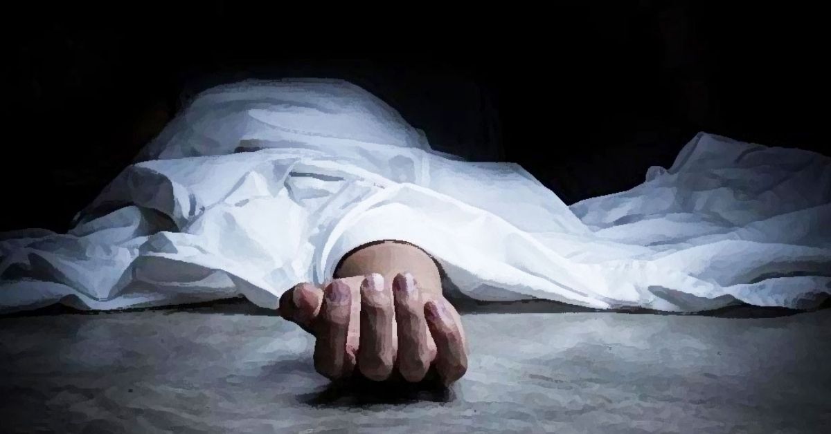 बसपार्कमा ईभीको ठक्करबाट महिलाको मृत्यु