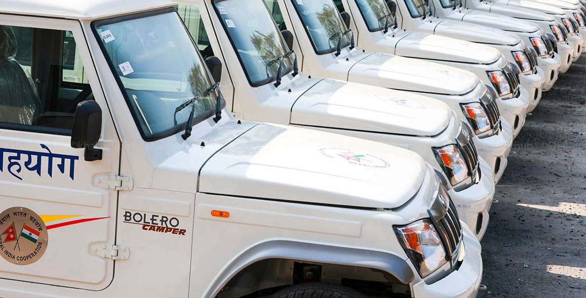 भारतबाट तेस्रो खेपमा २०० बढी गाडी नेपाल ल्याइँदै