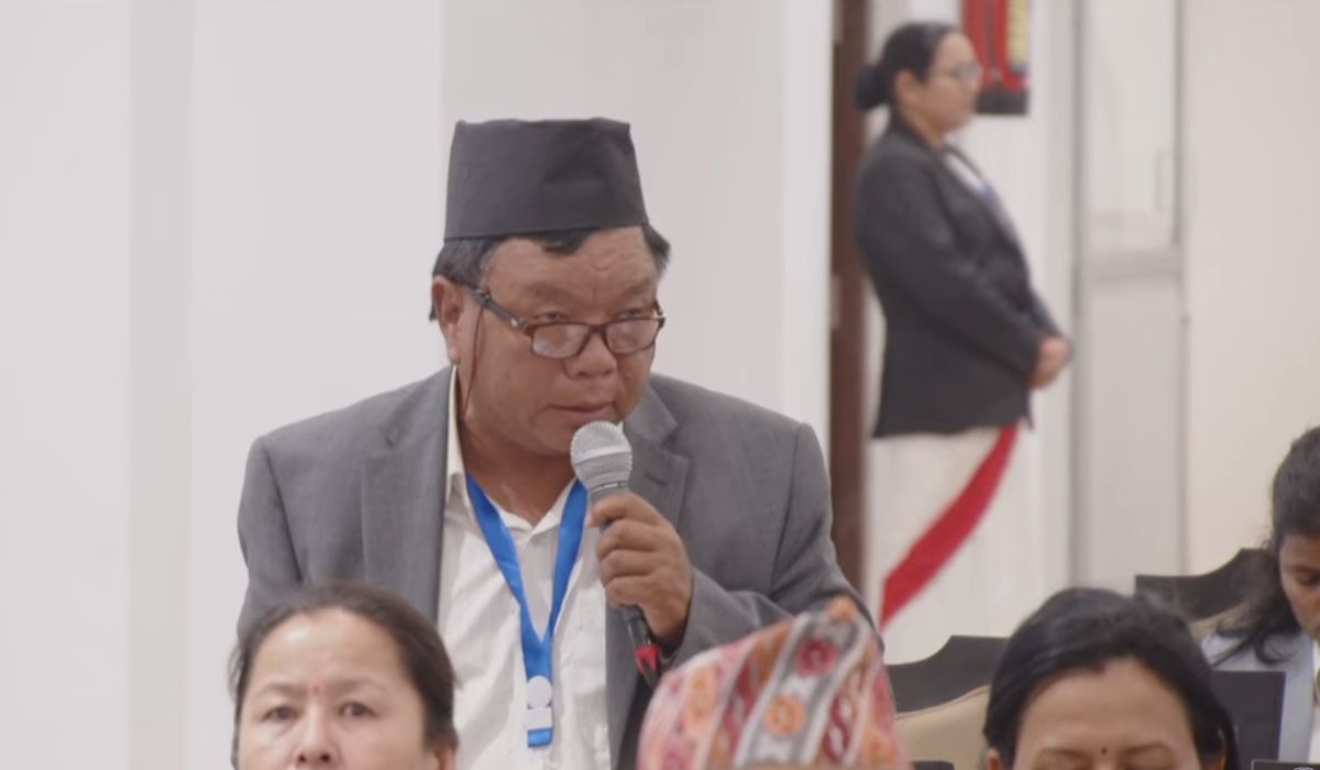 नातावाद र कृपावाद अन्त्य गर्न सांसद पुनको माग