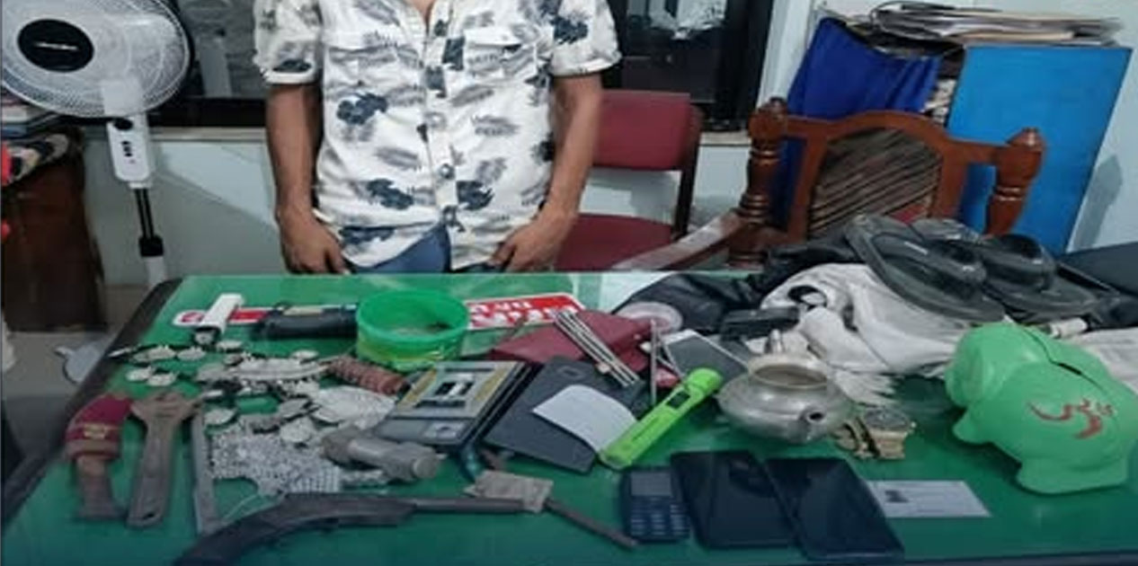 धनगढीमा कटुवा पेस्तोेल र शंकास्पद सामानसहित एक भारतीय नागरिक पक्राउ