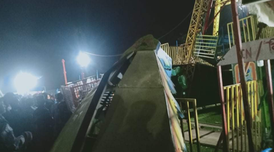 महोत्सवमा बाल उद्यानको डुंगा पिङ भाँचिएपछि...