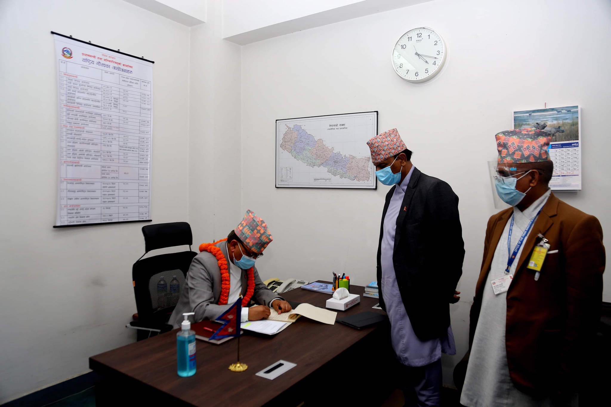 प्रधानमन्त्री तथा मन्त्रिपरिषद्को कार्यालयमा पोखरेलको पद बहाली 