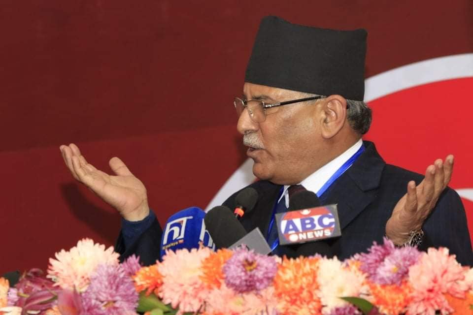 ओलीलाई प्रचण्डले भने– कसको हालत के हुन्छ ? आउने चुनावमा देखिन्छ