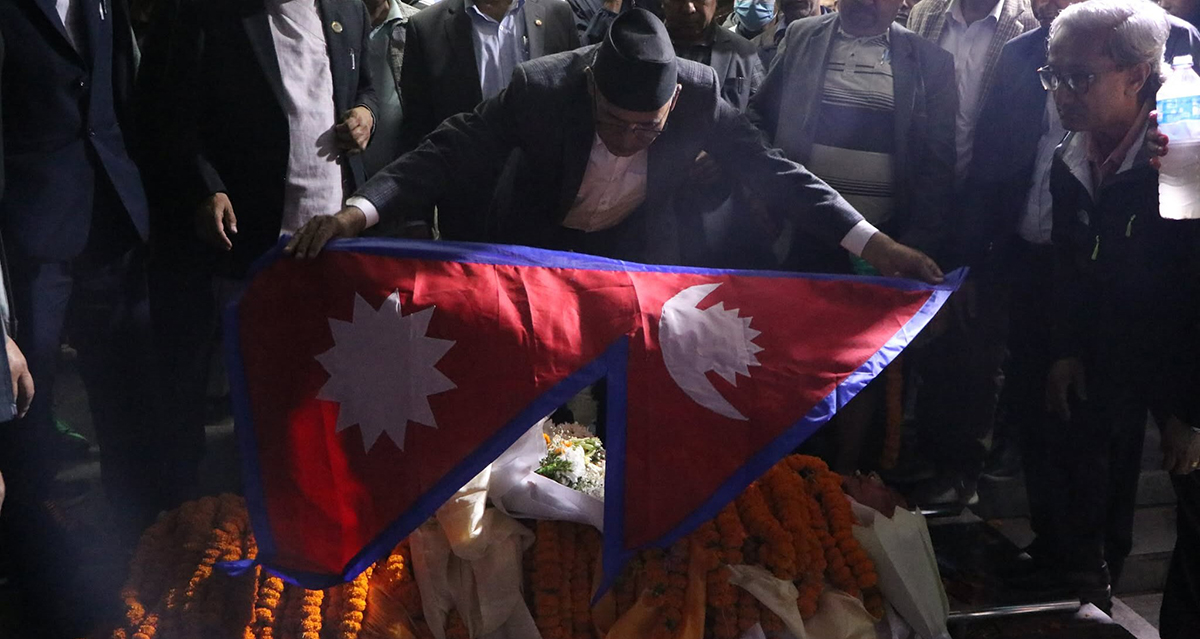 वामपन्थी नेता नेपालको पशुपतिमा अन्त्येष्टि