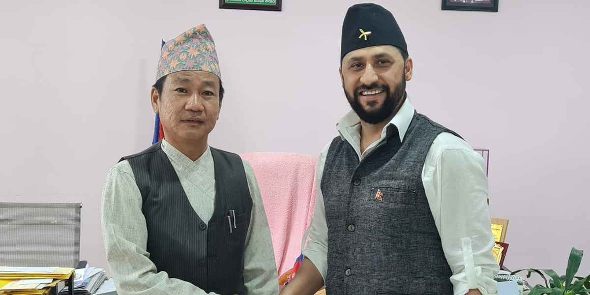 सरकारको नेतृत्व रविले गर्दा राम्रो हुन्छ : हर्क साम्पाङ