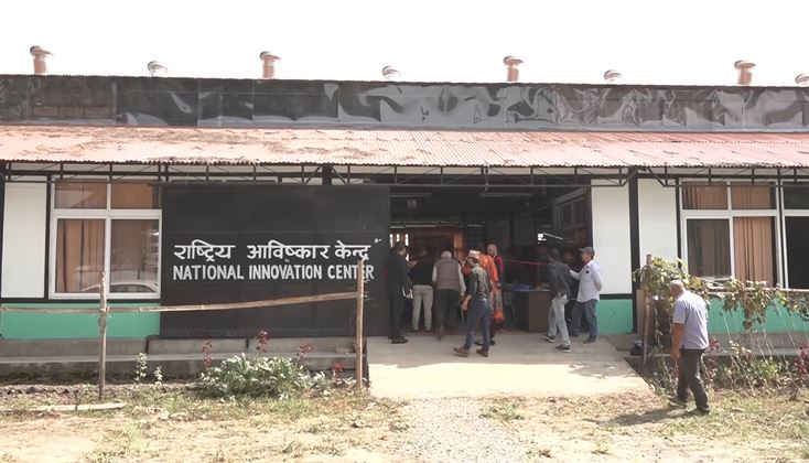 राष्ट्रिय आविष्कार केन्द्रलाई १० अक्सिजन सिलिण्डर सहयोग