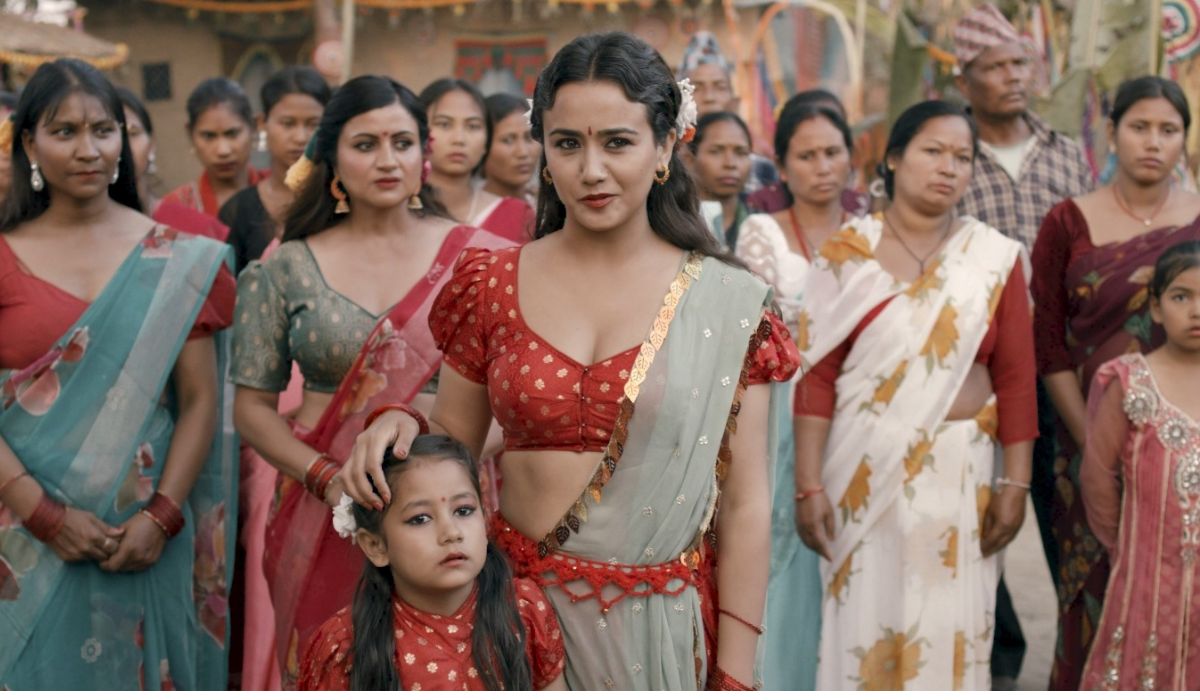 लालीबजारको गीत ‘मायालाई के दिउँ म बैना’ दर्शकको रोजाईमा