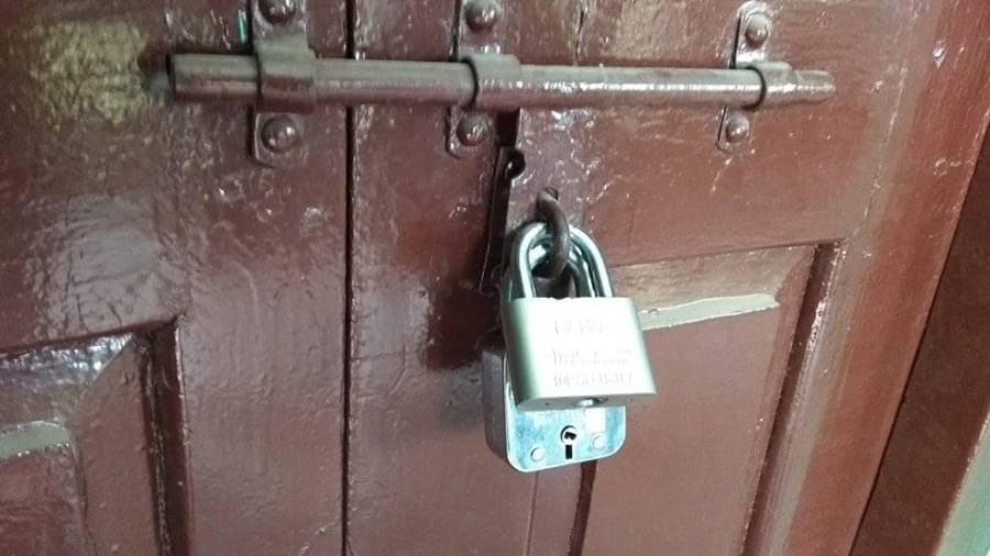 उडान अनियमित हुँदा जुम्लामा नेपाल एयरलाइन्सविरुद्ध तालाबन्दी