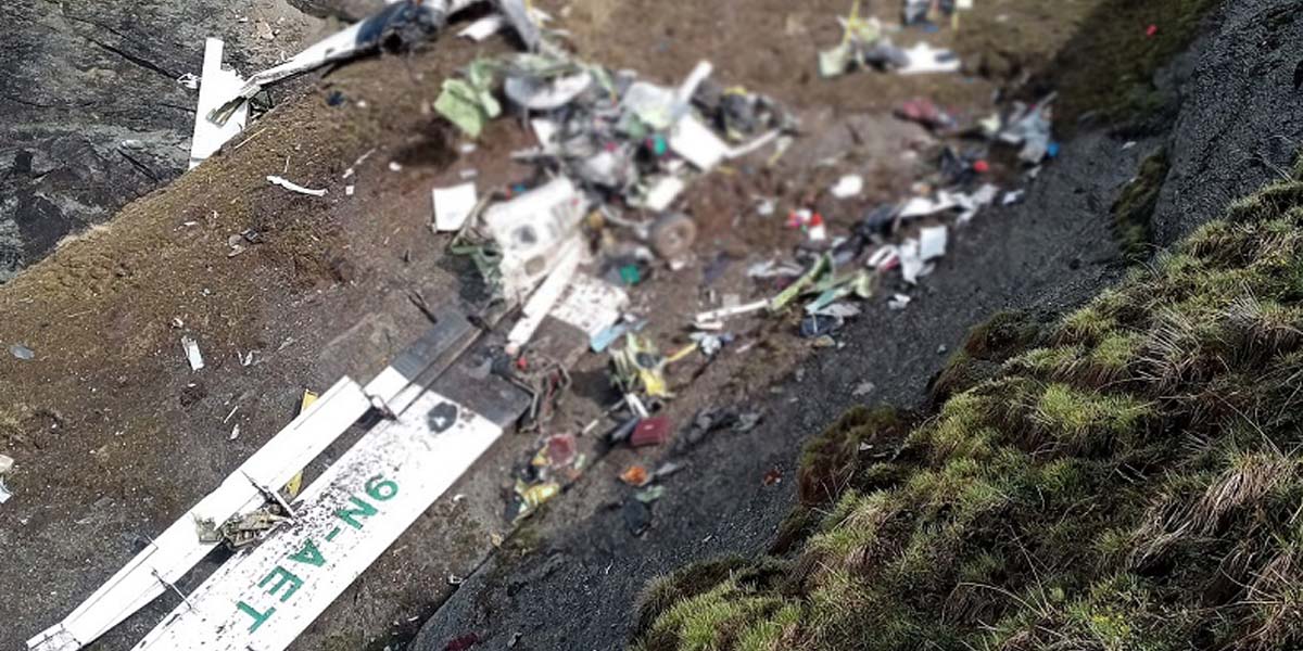 मुस्ताङको थासाङमा दुर्घटना भएको जहाजका भग्नावशेष सङ्कलन