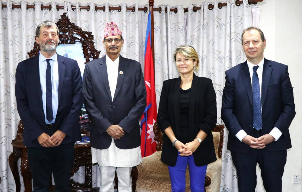 सभामुख सापकोटासँग फ्रान्सेली संसदीय प्रतिनिधि मण्डलको शिष्टाचार भेट